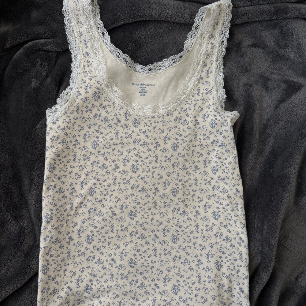 New Brandy Melville Tank Top